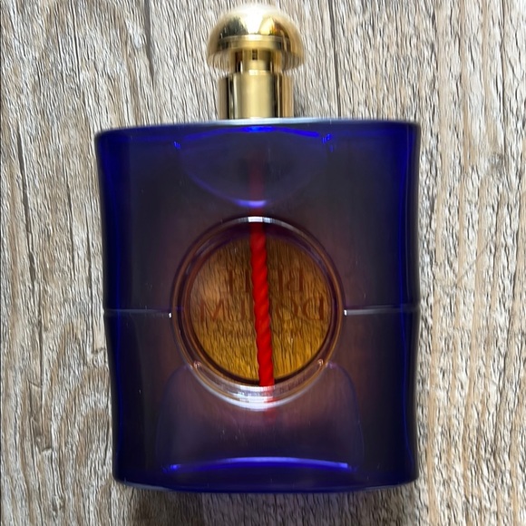 Yves Saint Laurent Belle D'Opium Eau de Parfum - Picture 2 of 2